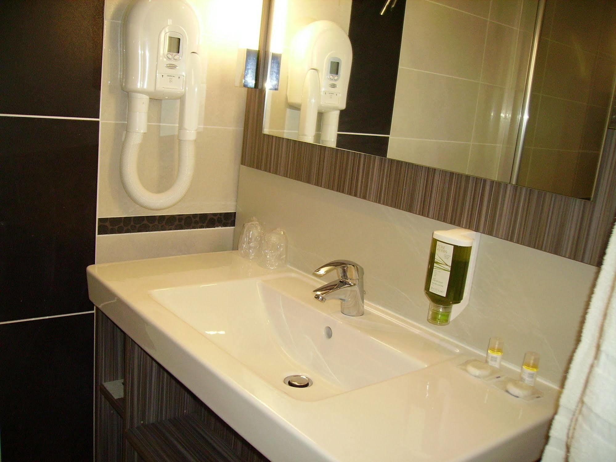 Ibis Styles Melun Ξενοδοχείο Rubelles Εξωτερικό φωτογραφία